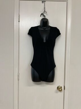 Windsor Black Deep V Short-Sleeve Bodysuit